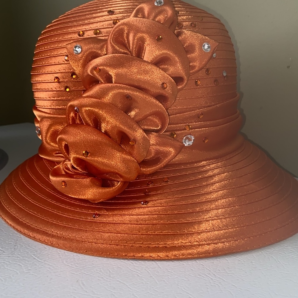 Pretty Orange Church / Dress Hat - Picture 9 of 10